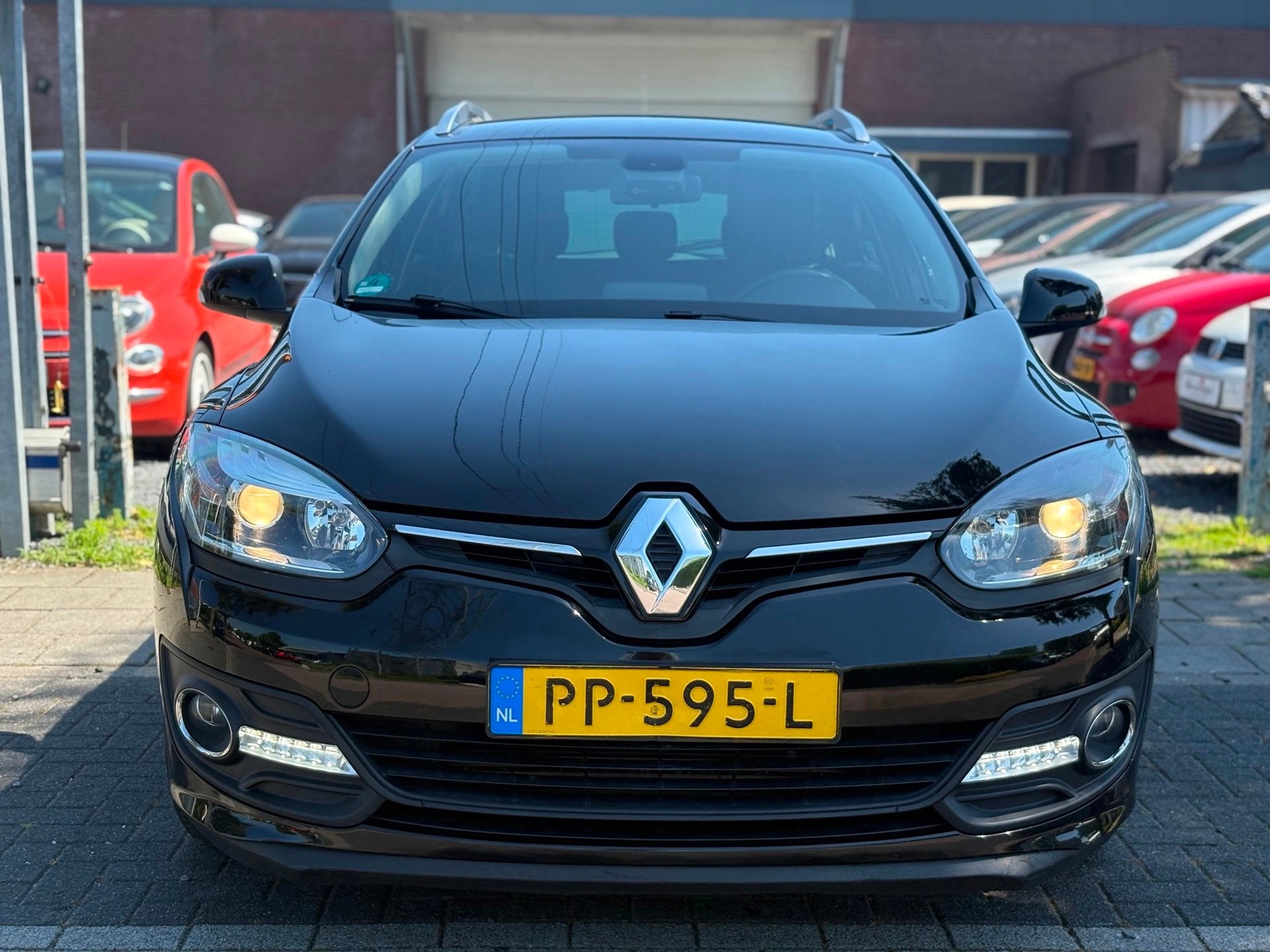 Renault Mégane Estate 1.2 TCe Limited | LED | Trekhaak | Na, Auto's, Renault, Voorwielaandrijving, Euro 5, Stof, Gebruikt