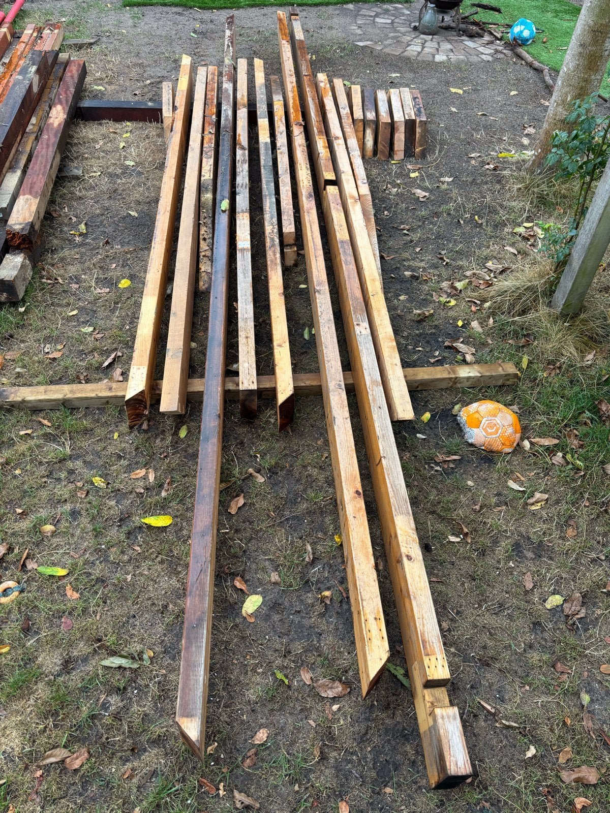 Gebruikte houten balken en planken, diverse lengtes, Gebruikt, Balk, Vuren, Ophalen
