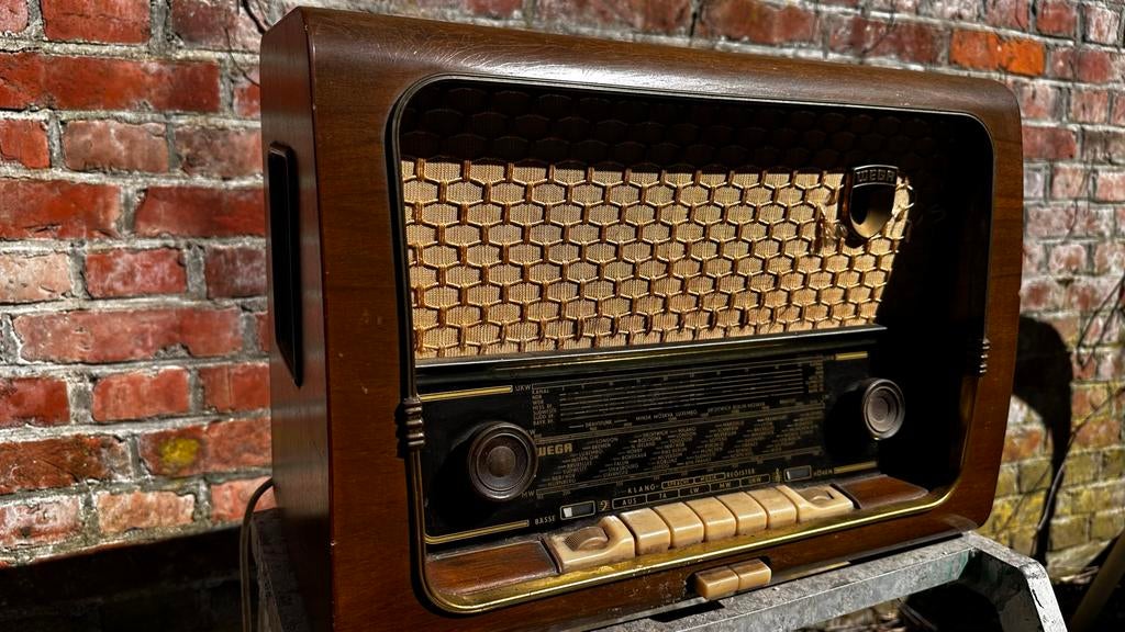 3 Vintage radio’s 1 WEGA en 2 Philips, Ophalen, Gebruikt, Radio
