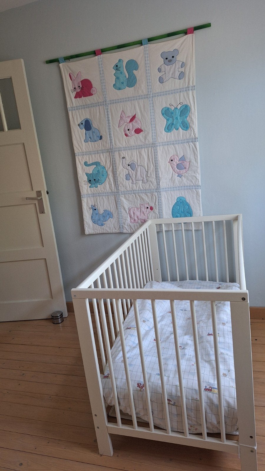 Ikea babybedje 60x120 cm met matras en beddengoed, Ophalen, Gebruikt, Minder dan 140 cm, Matras