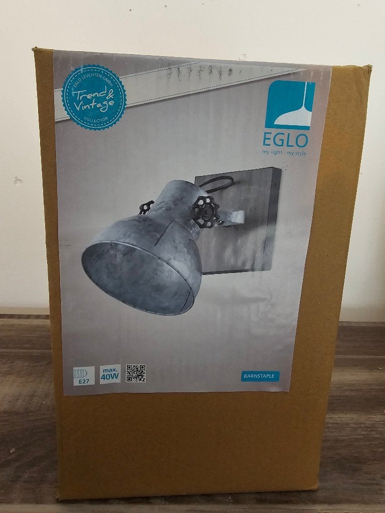 Nieuwe industriele muurlamp, Huis en Inrichting, Eglo, Nieuw, Metaal, Wandlamp