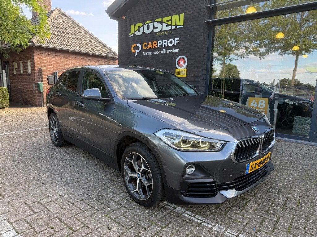 Bmw X2 SDRIVE18I HIGH EXEC., Auto's, X2, Gebruikt, Met garantie (alle), 3 cilinders