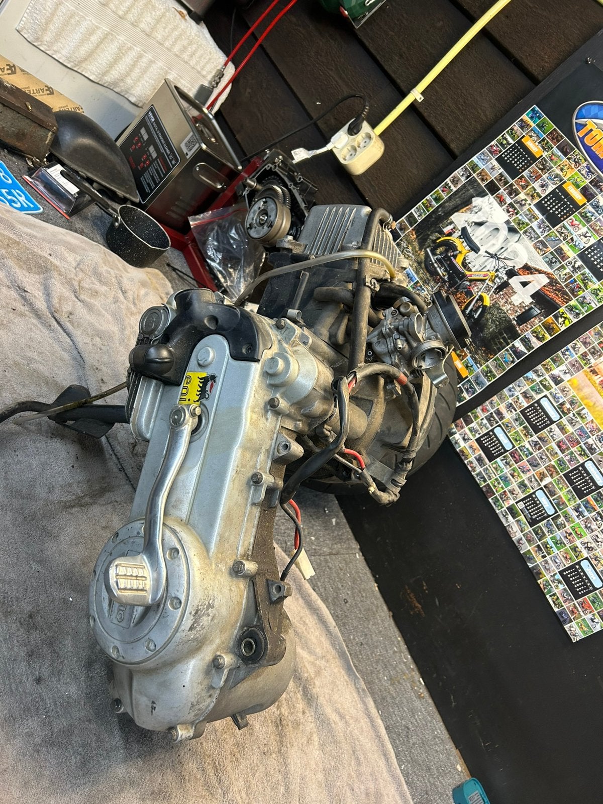 Net piaggio zip/vespa 4T v2 blok, Ophalen, Zo goed als nieuw, Blok, Piaggio
