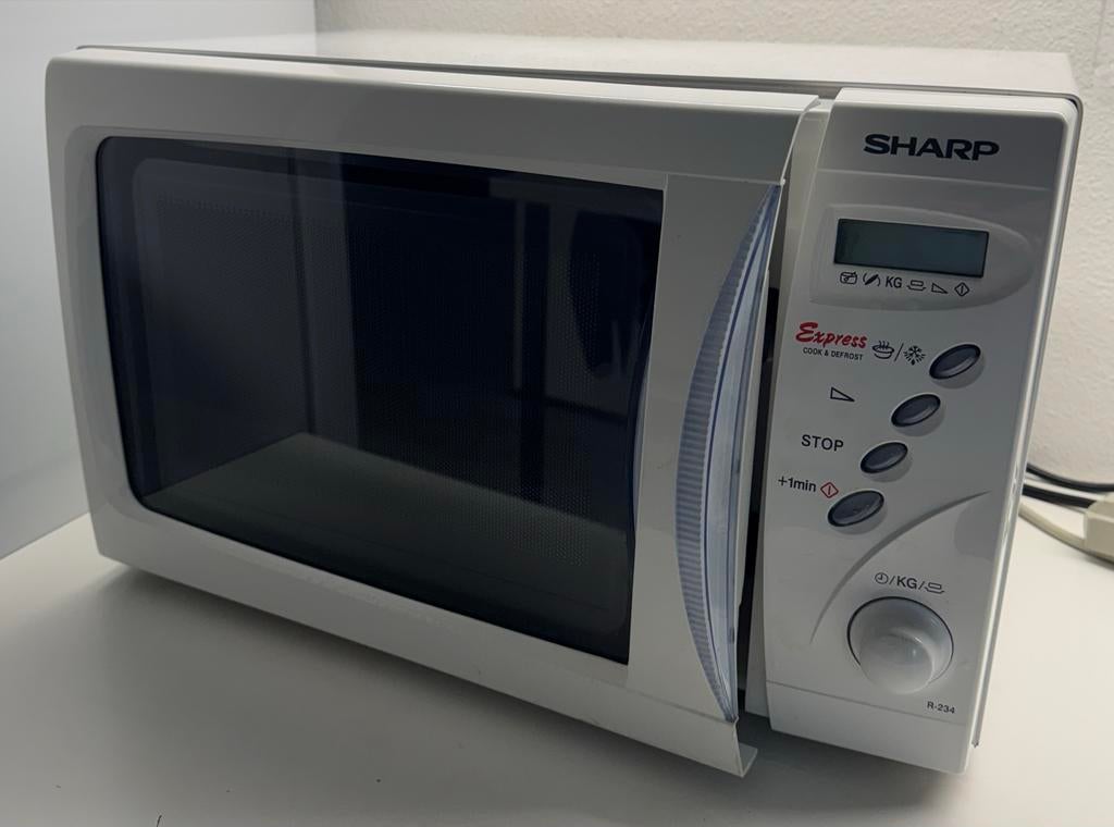 Sharp Express Magnetron R-234 - Wit, Ophalen, Gebruikt, Magnetron, Draaiplateau