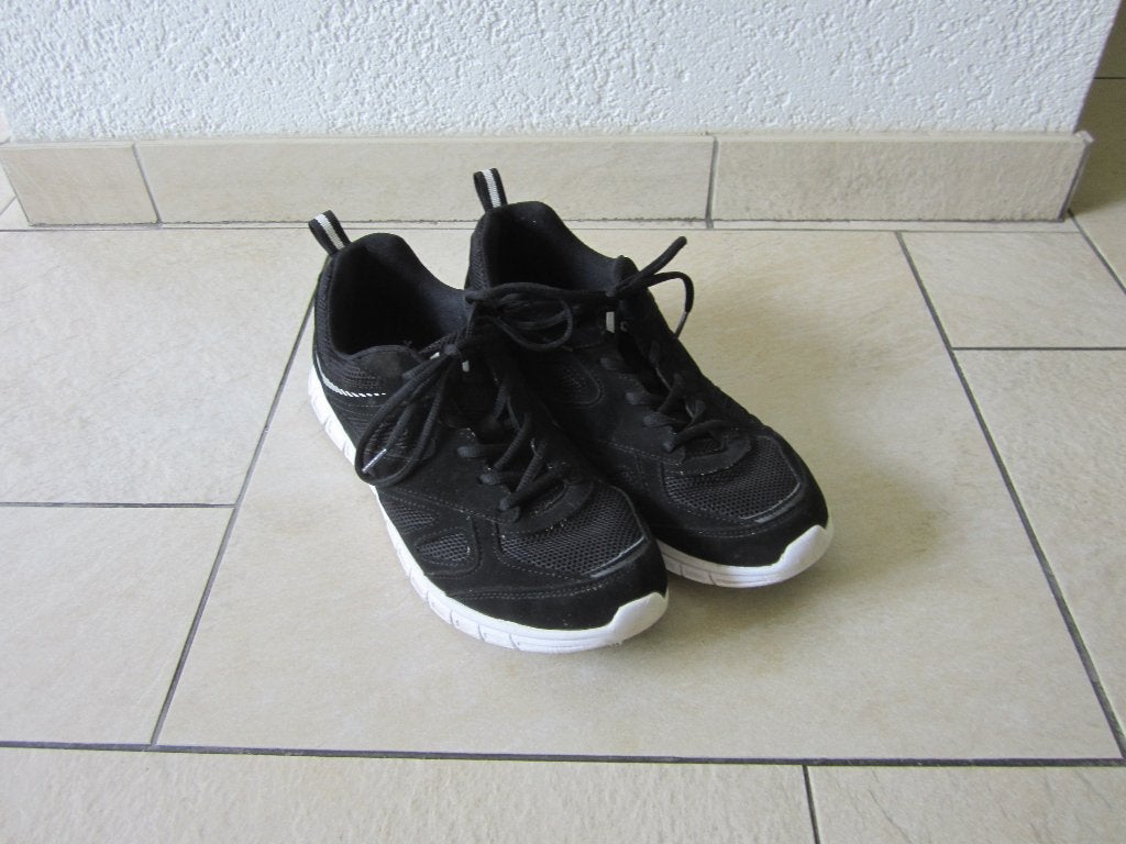 zwarte sport schoenen maat 43, Ophalen, Gedragen, Zwart, Sportschoenen