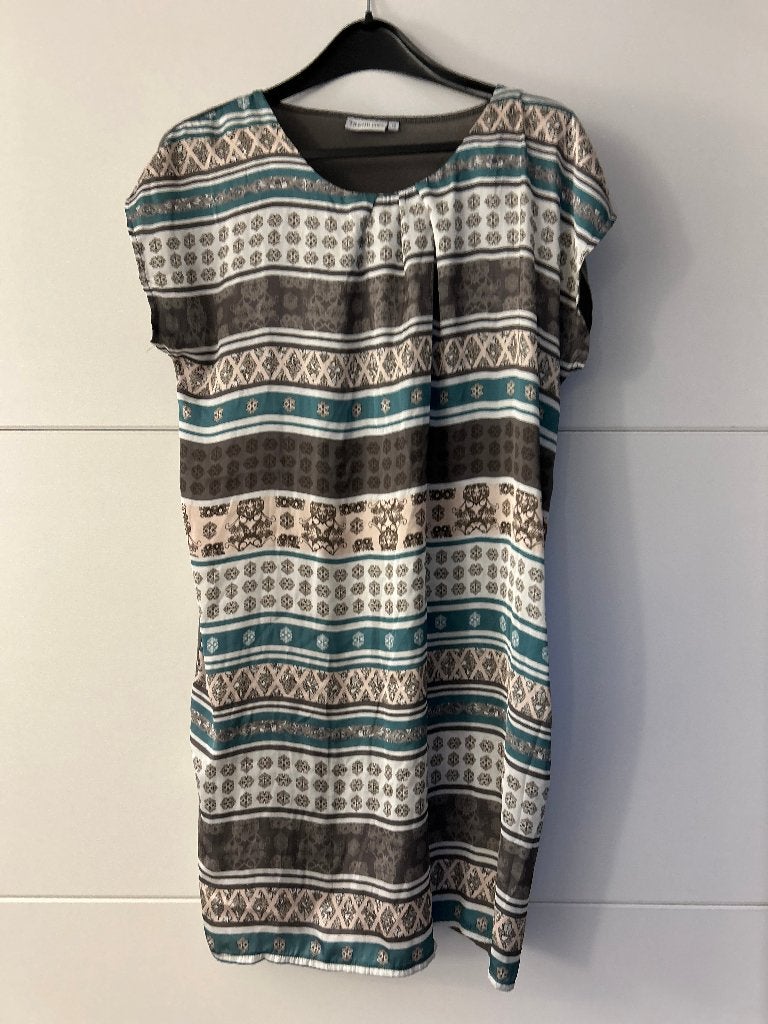 Trend One multicolor jurk met print, Overige kleuren, Maat 42/44 (L), Ophalen of Verzenden, Knielengte