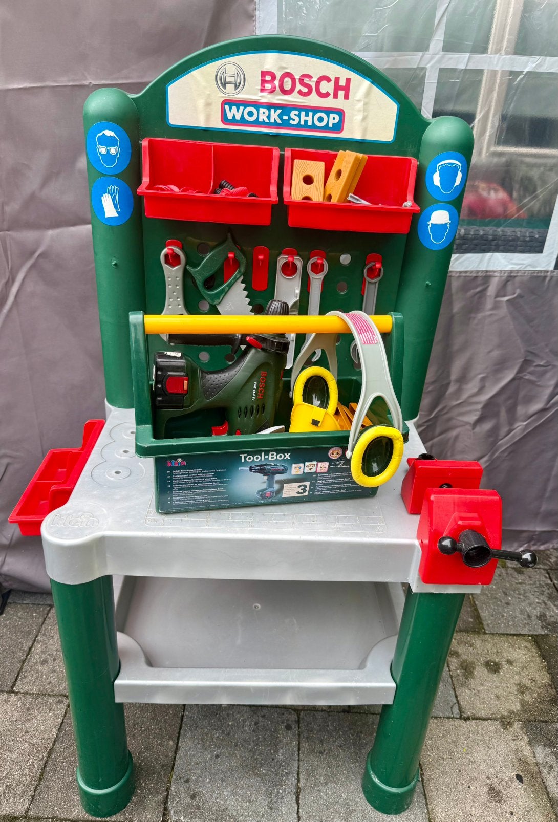 Bosch speelgoed werkbank Work-Station groen met gereedschap, Kinderen en Baby's, Ophalen, Gebruikt