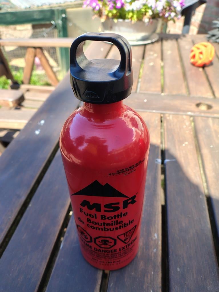 MSR Brandstoffles met pomp - Perfect voor kamperen, Ophalen of Verzenden, Gebruikt