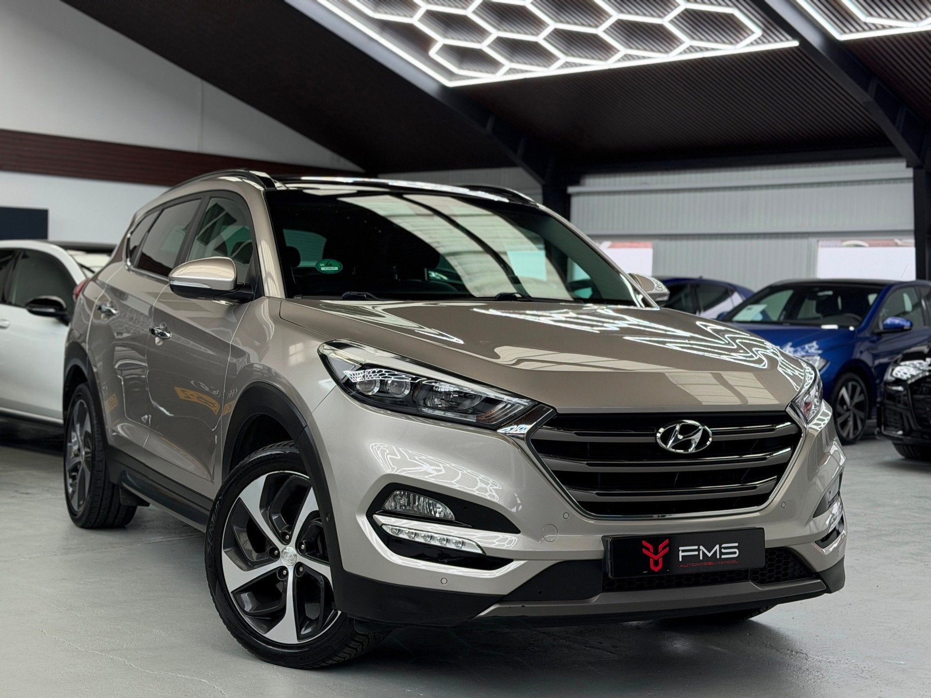 Hyundai Tucson 1.6 T-GDi 4WD Camera Trekhaak Panorama, Auto's, Gebruikt, 4 cilinders, Met garantie (alle), Leder