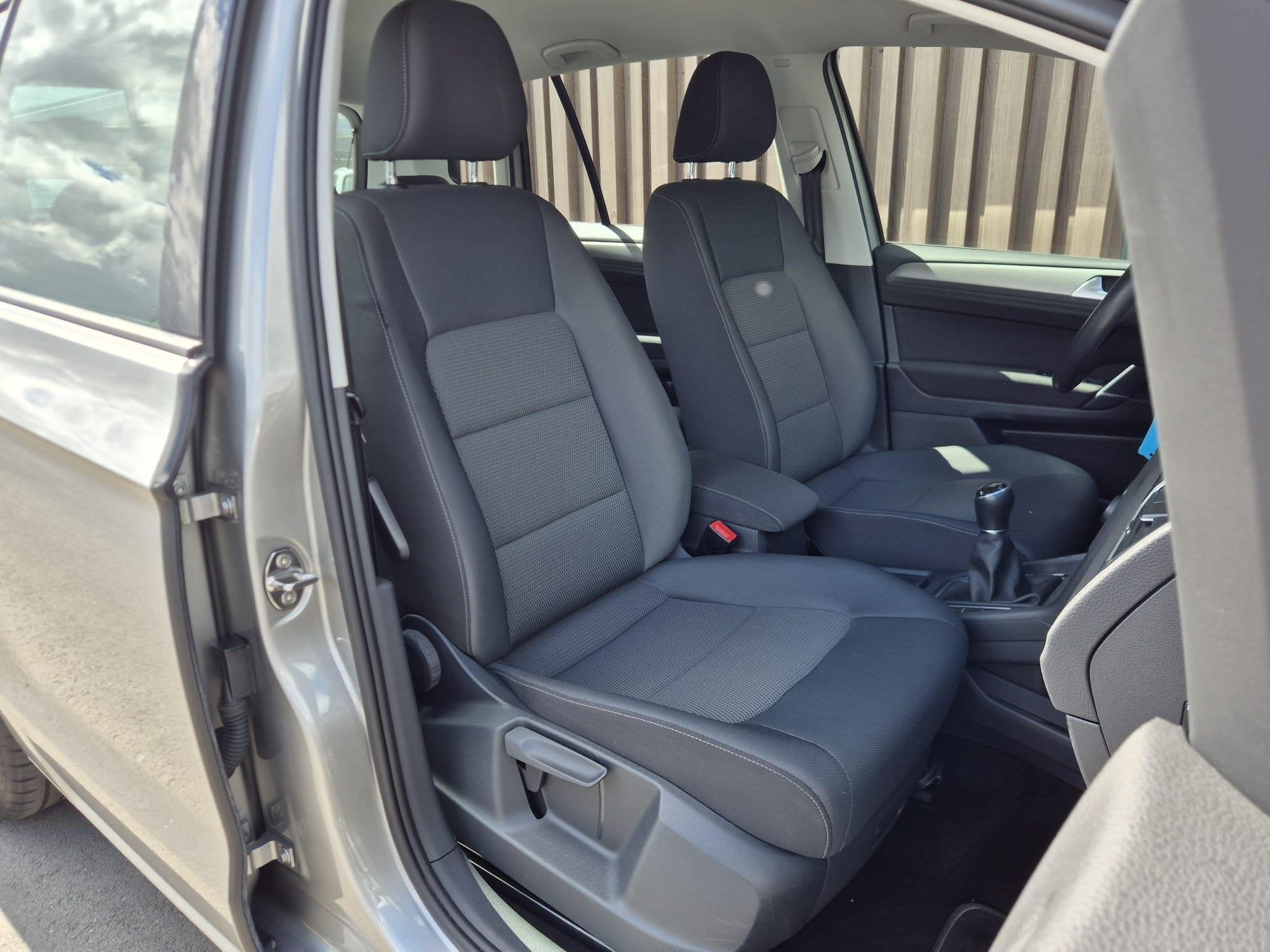 Volkswagen Golf Sportsvan 1.2 TSI Comfortline | Clima | Navi, Dealer onderhouden, Stof, Gebruikt, 4 cilinders