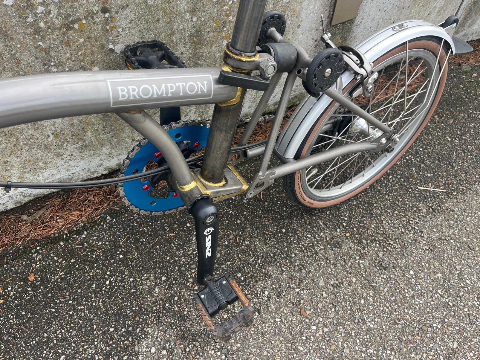 Foto 13 van Titanium Brompton S2L-X 9,4 KG Customised voor klein persoon