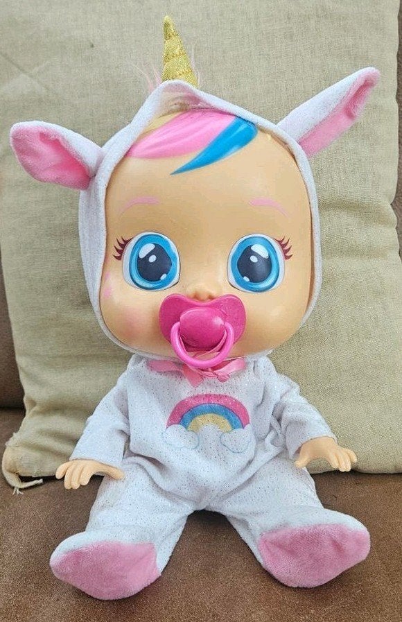 Cry Babies babypop eenhoorn die huilt zonder speen, Kinderen en Baby's, Speelgoed | Poppen, Ophalen, Zo goed als nieuw