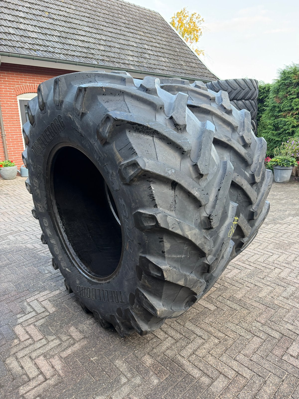 Trelleborg TM800 710/70R38, Ophalen