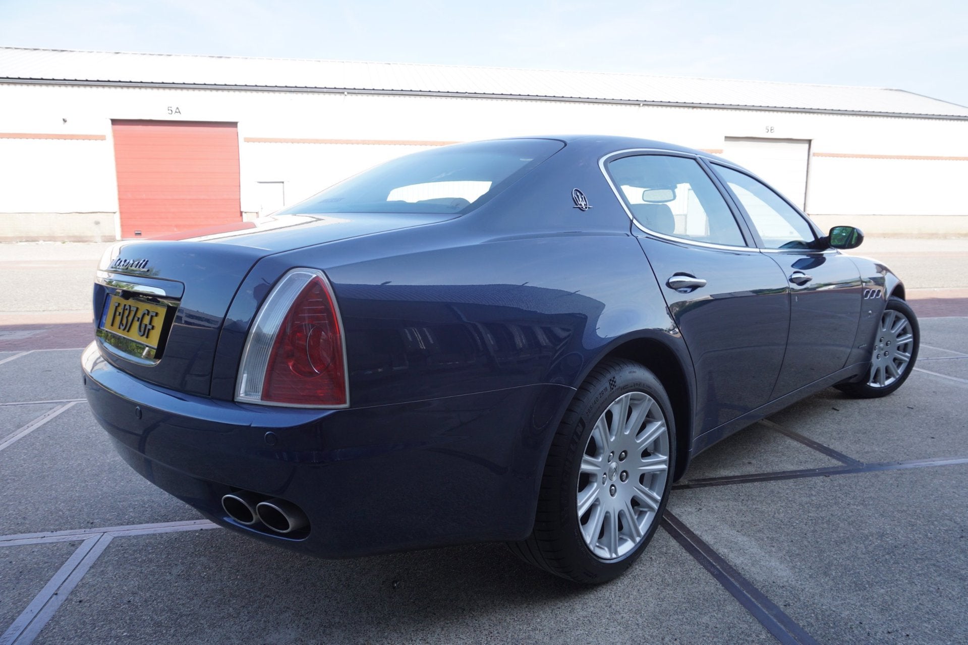 Maserati Quattroporte 4.2 Duo Select, Auto's, Automaat, Gebruikt, Blauw, Leder