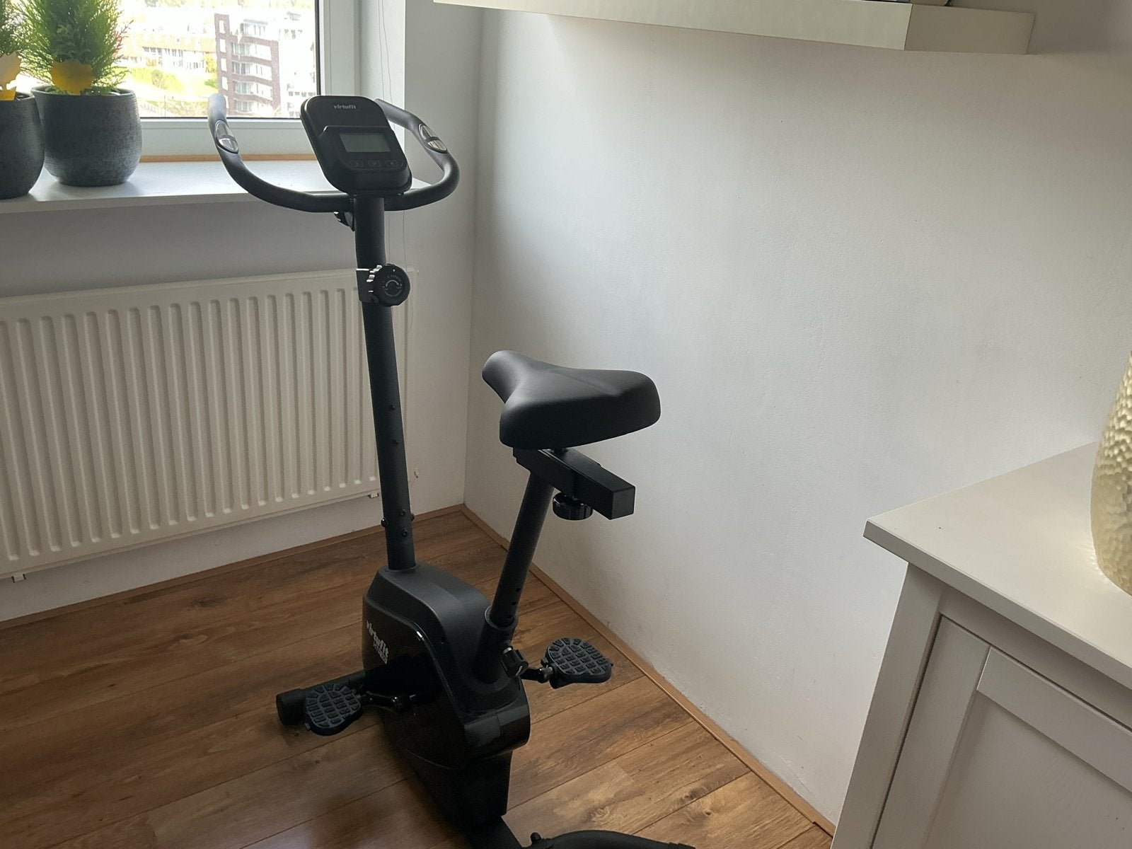 Hometrainer - Zo goed als nieuw. Prijs €75=, Sport en Fitness, Ophalen, Zo goed als nieuw, Metaal, Benen