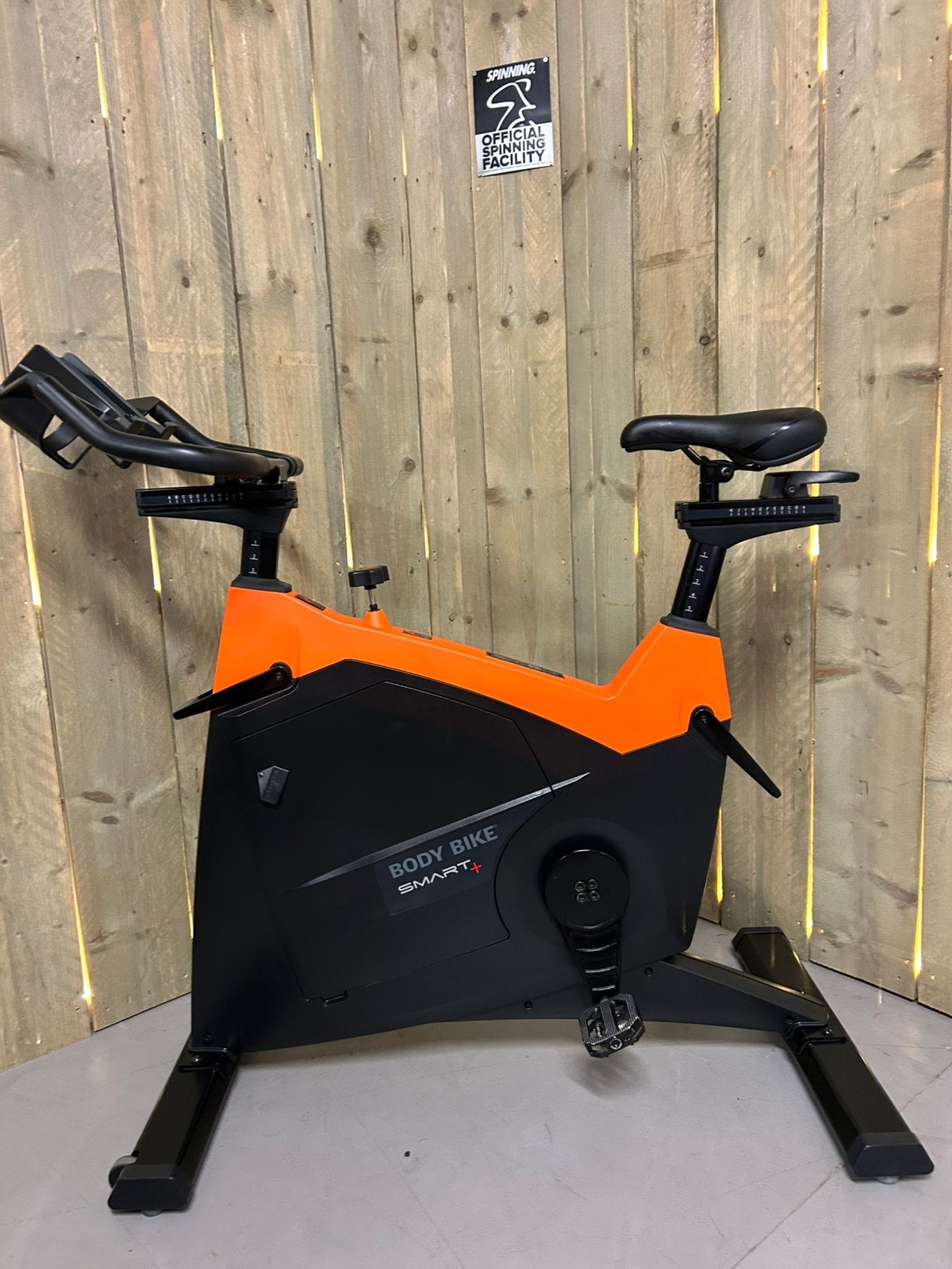 Bodybike smart+ bj 2024 spinning spinfiets hometrainer zwift, Sport en Fitness, Fitnessmaterialen, Ophalen, Zo goed als nieuw