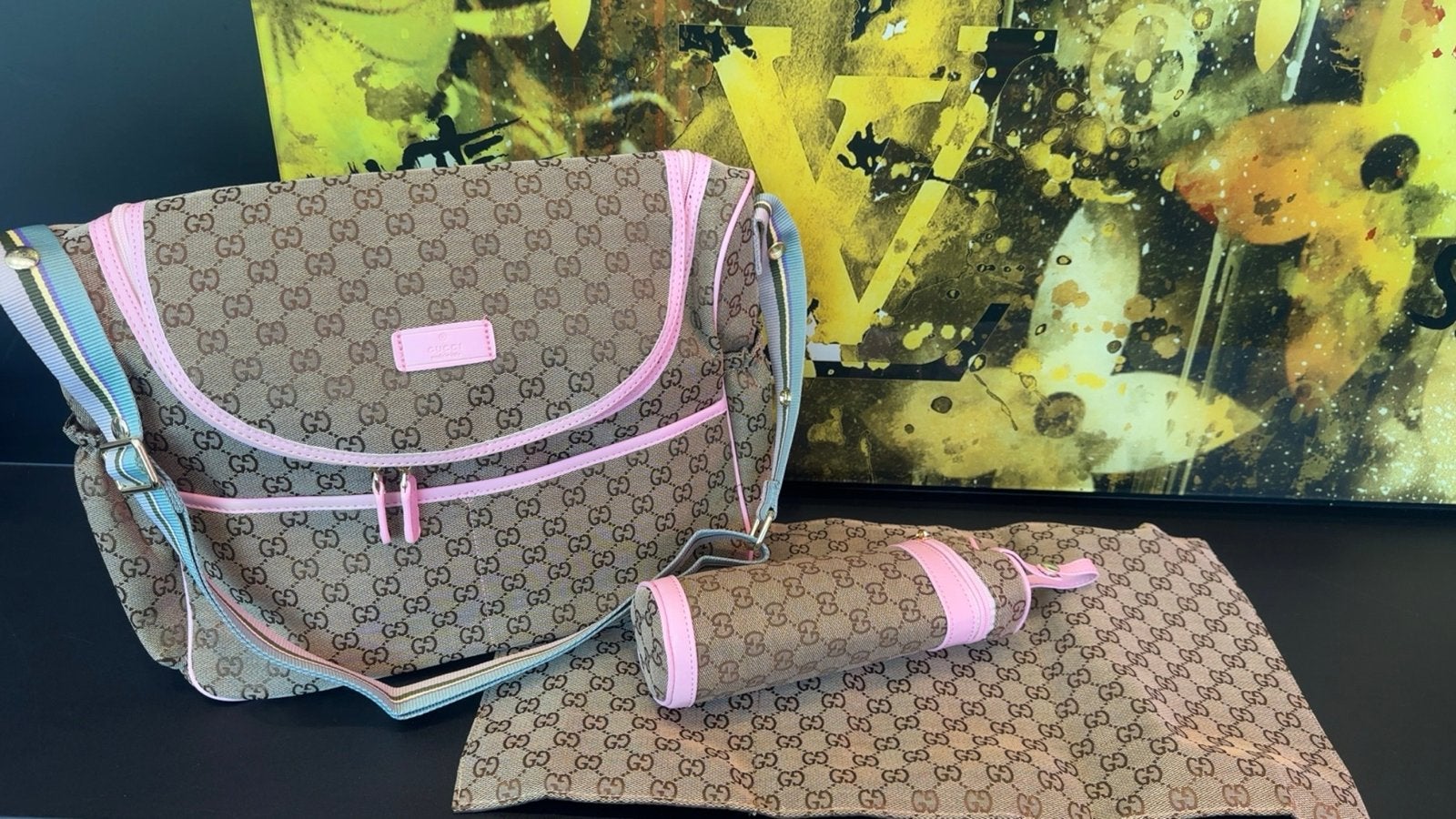 Gucci Luiertas met verschoonmatje en flessenhouder, Ophalen of Verzenden, Nieuw, Schoudertas
