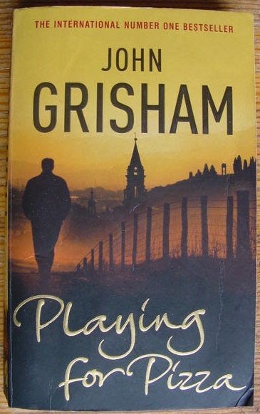 Playing for Pizza - John Grisham, Ophalen of Verzenden, Zo goed als nieuw, Fictie