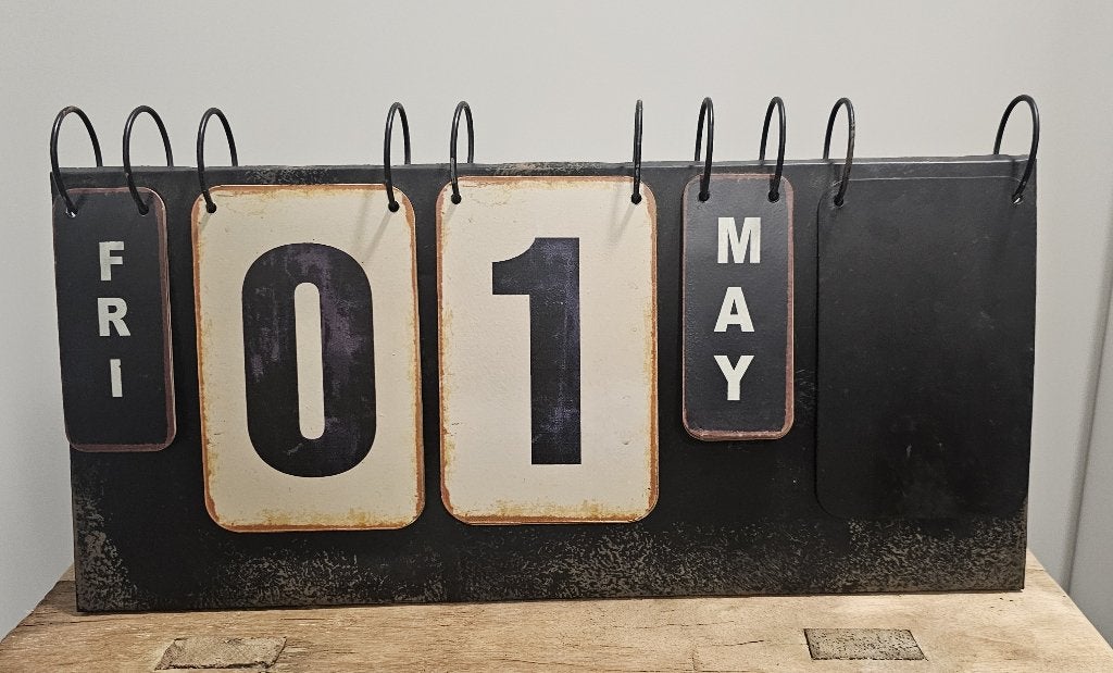 OUDE BROCANTE METALEN JAARKALENDER, Ophalen of Verzenden, Jaarkalender, Gebruikt