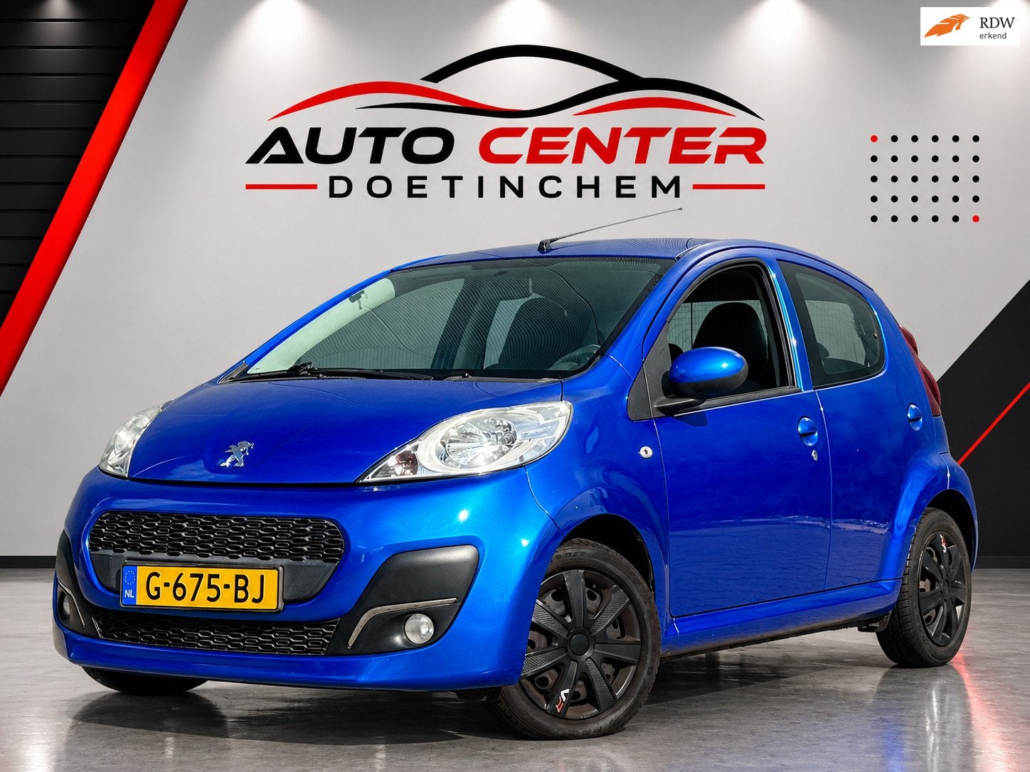 Peugeot 107 1.0 Active NweApk Airco 5DRS, Auto's, Voorwielaandrijving, Euro 5, Stof, Gebruikt