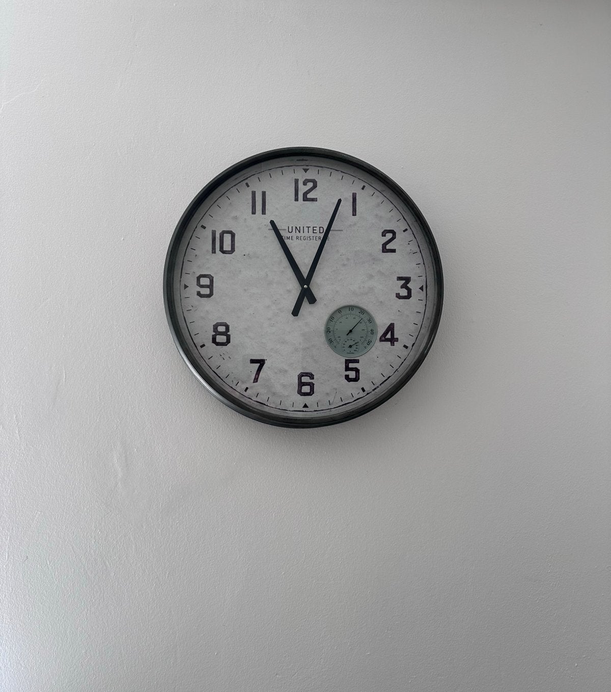 Grote wandklok 50 cm – UNITED – Klassiek & netjes, Ophalen, Zo goed als nieuw, Wandklok