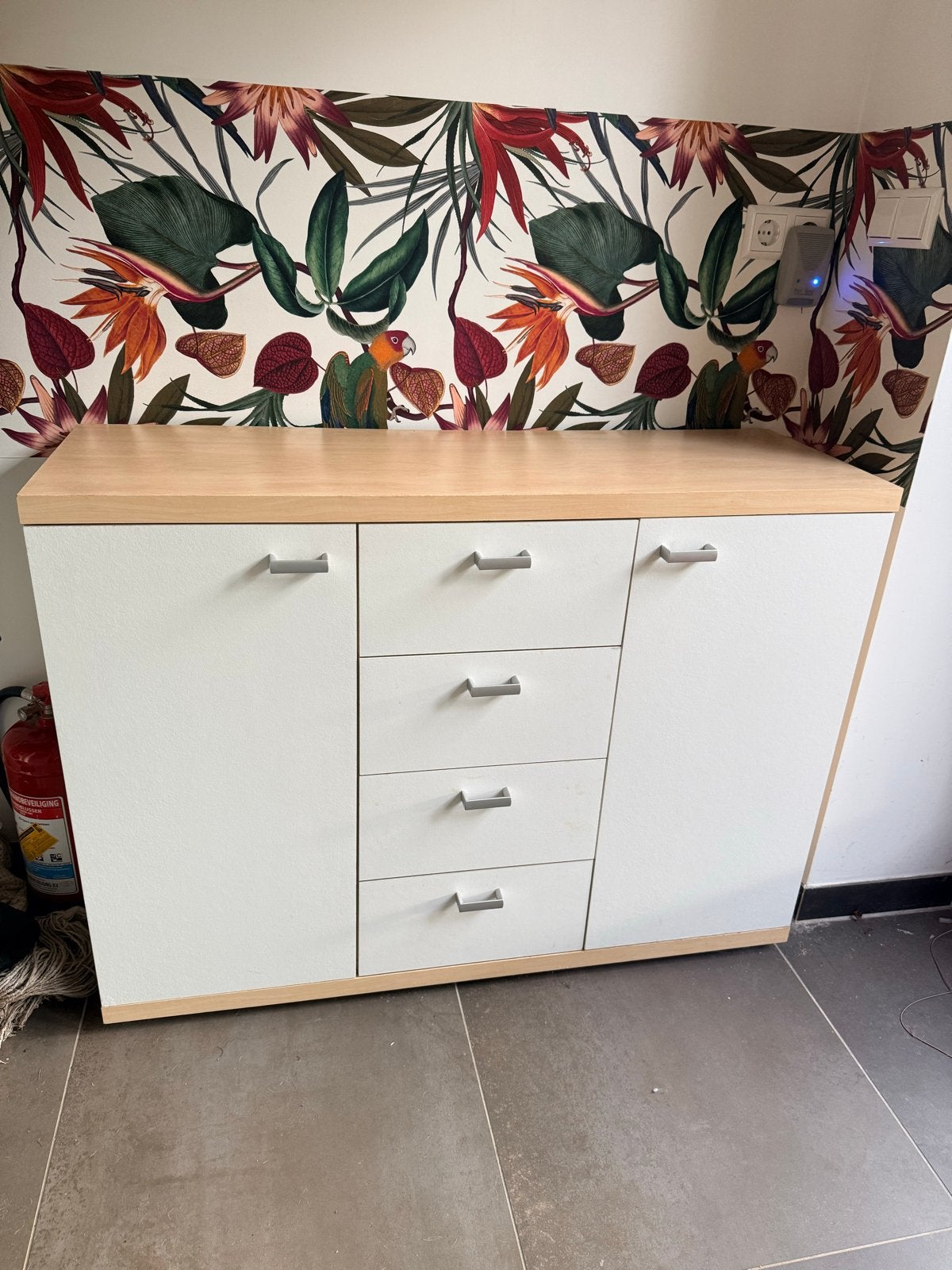 Kastje/ dressoir met 2 deuren en 4 lades - Licht eiken/Wit, Huis en Inrichting, Ophalen, Gebruikt