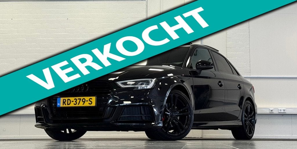 Audi A3 Limousine 1.5 TFSI CoD Sport S Line Edition Panorama, Auto's, Audi, 4 cilinders, 150 pk, Leder en Stof, Zwart
