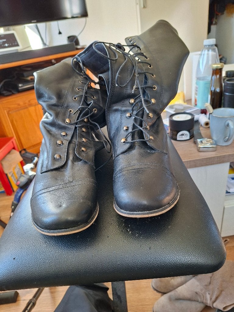 Veterlaarzen, Kleding | Dames, Hoge laarzen, Zwart, Ophalen of Verzenden, Zo goed als nieuw