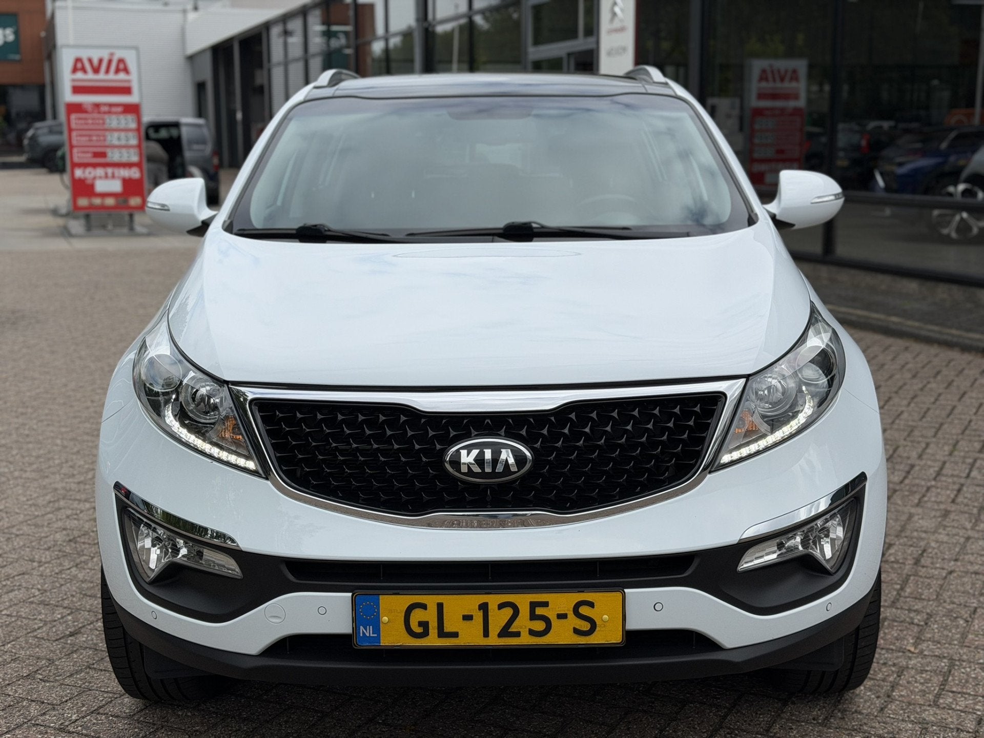 Kia Sportage 1.6 GDI DynamicPlusLine Trekhaak|PanoDak|Camera, Voorwielaandrijving, 4 cilinders, Wit, Origineel Nederlands