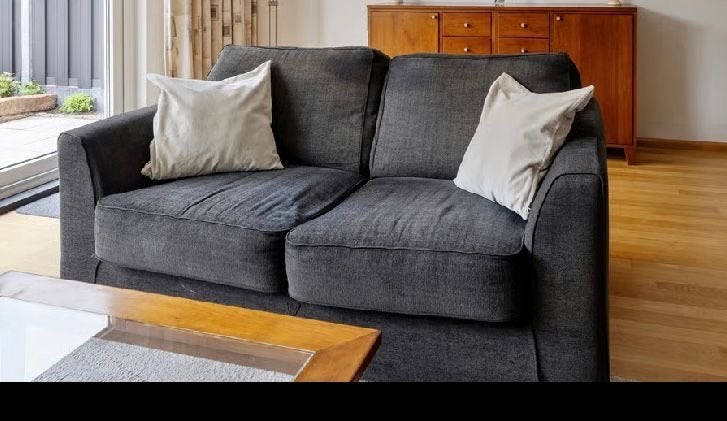 Grijze bank 170cm- Gratis af te halen!, Huis en Inrichting, Banken | Bankstellen, Ophalen, Gebruikt, 150 tot 200 cm