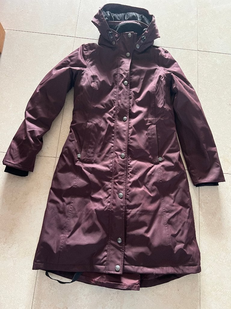 LeMieux Anya waterdichte (rij)jas, Dieren en Toebehoren, Rood, Dressuur, Overige merken, Ritssluiting