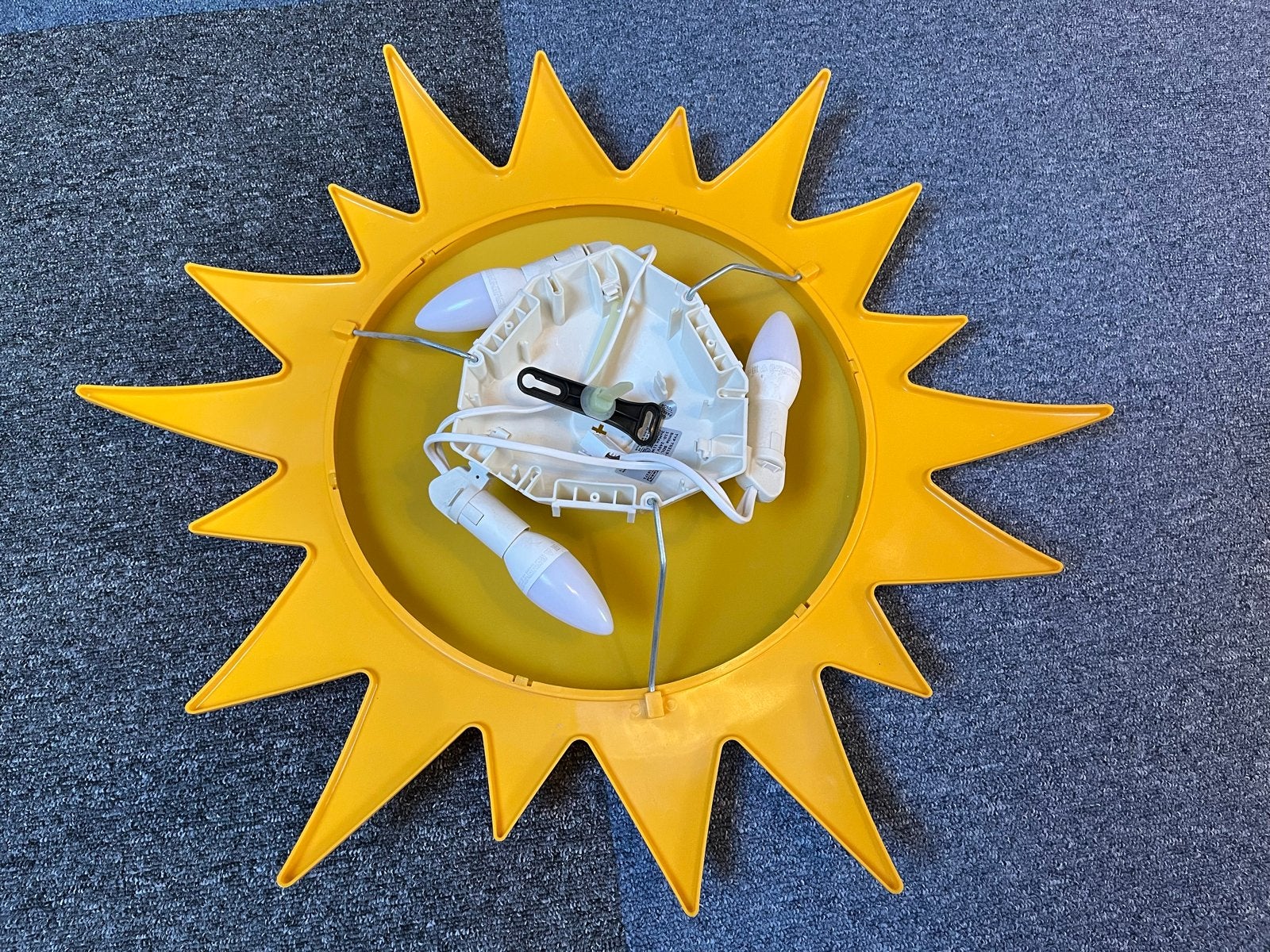 Zonnige IKEA Plafondlamp voor Kinderkamer - Geel, Ophalen, Overige merken, Gebruikt, Kunststof