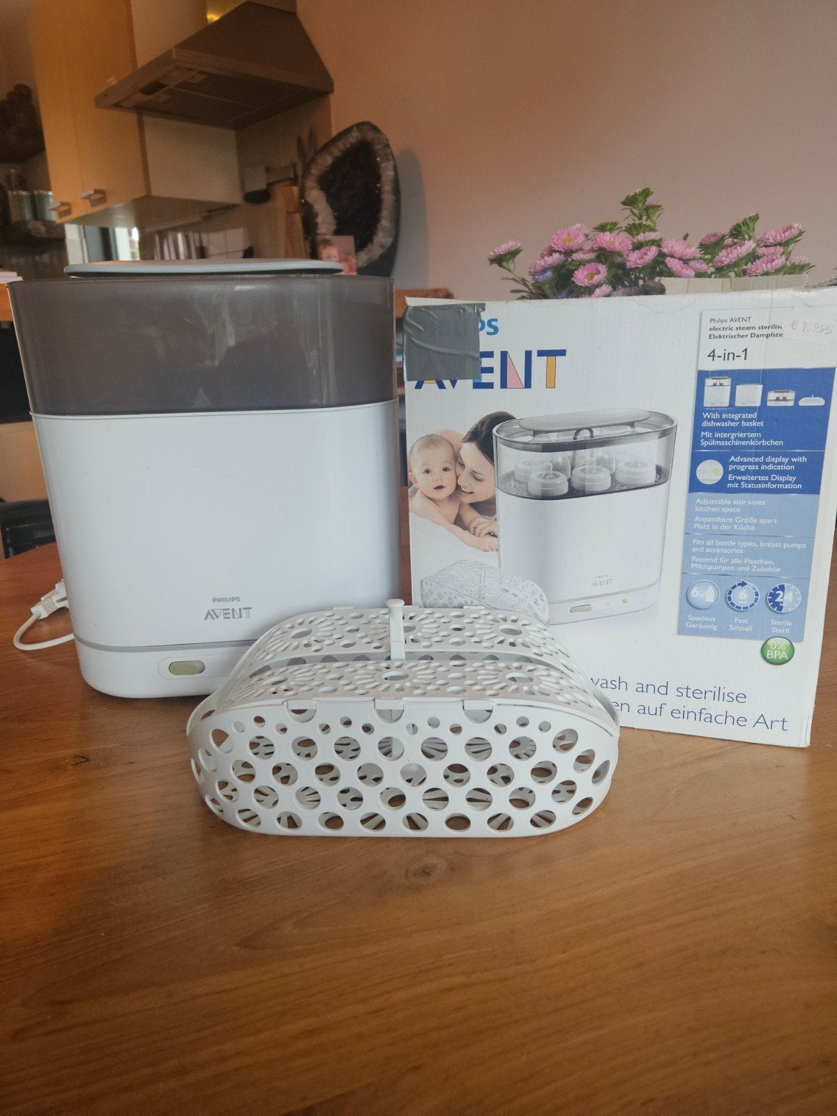 philips Avent 4 in 1 elektrische stoomsterilisator, Ophalen, Gebruikt
