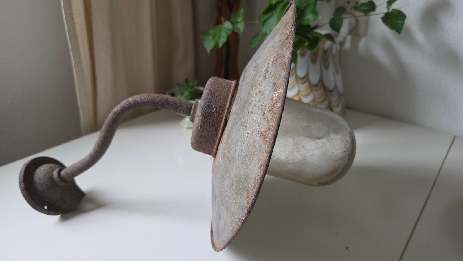 Vintage Industriële Wandlamp/stallamp - Roestige Look, Ophalen of Verzenden