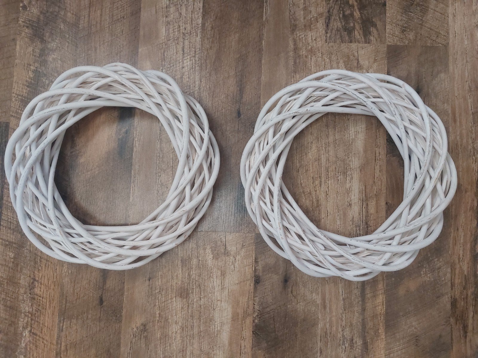 Krans wit 2 stuks, 30 cm, Krans, Ophalen of Verzenden, Zo goed als nieuw