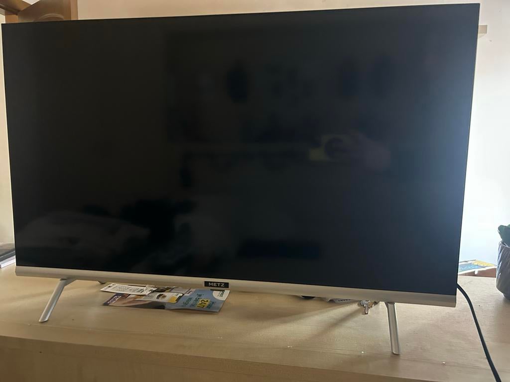 Metz TV perfect in orde, wegens aankoop grotere TV, LED, Zo goed als nieuw, 60 tot 80 cm, Ophalen