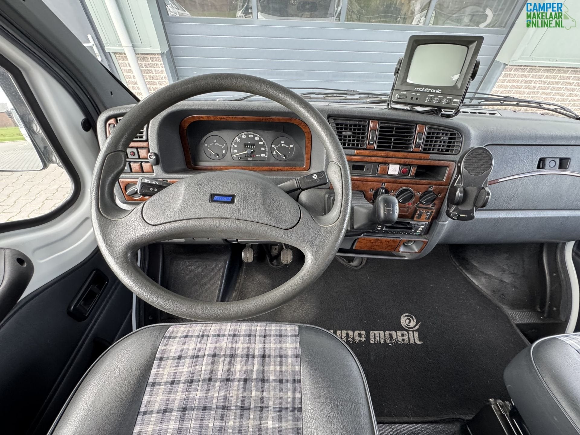 Foto 24 van Eura Mobil Maxi 640 LS | Top staat | Goed onderhouden | Ruim