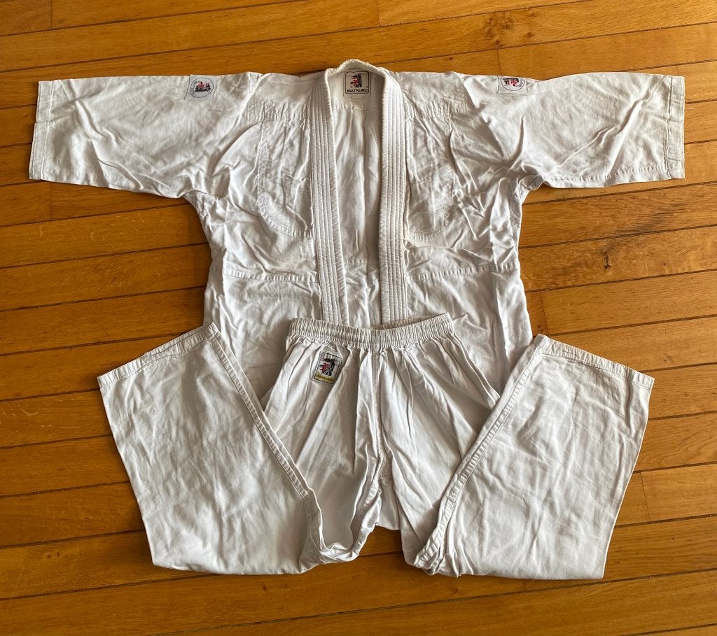 Judopak van Matsuru, maat ong.140, Sport en Fitness, Vechtsporten en Zelfverdediging, Gebruikt, Judo, Vechtsportpak, Maat M