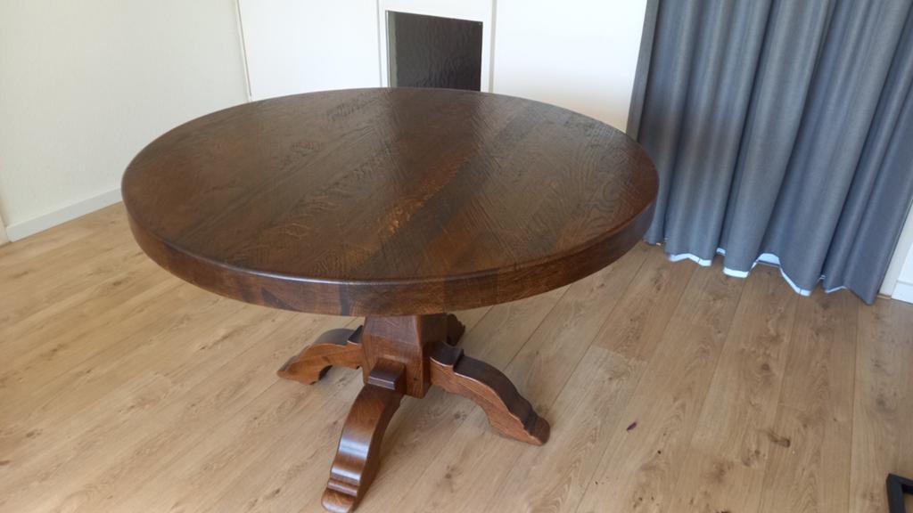 Eetkamer tafel gratis op te halen, Antiek en Kunst, Antiek | Meubels | Tafels, Ophalen