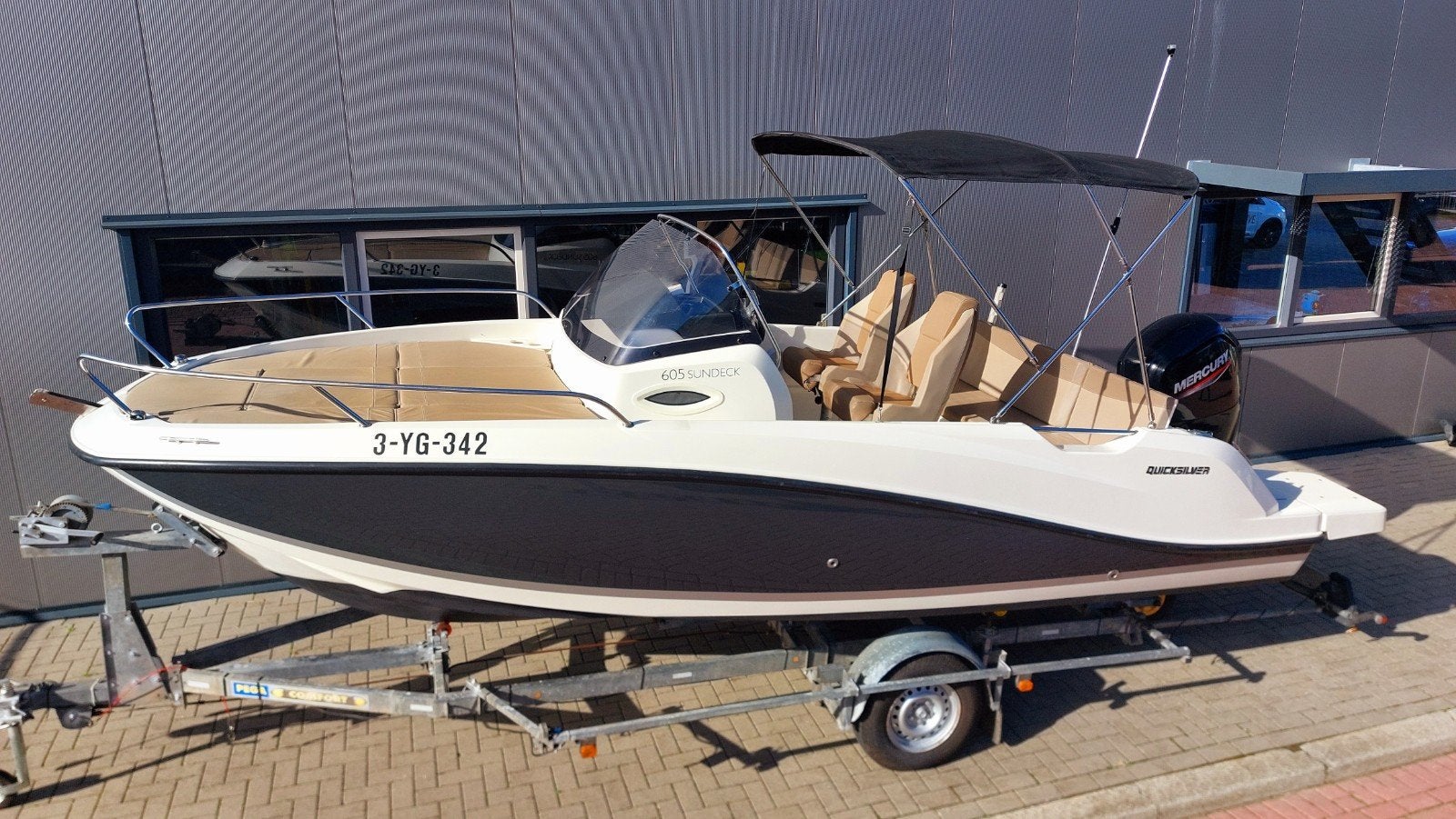 Quicksilver Activ 605 BJ2020 Mercury 115PK en Pega trailer, Watersport en Boten, Gebruikt, Met afstandsbediening, 115 pk, Quicksilver