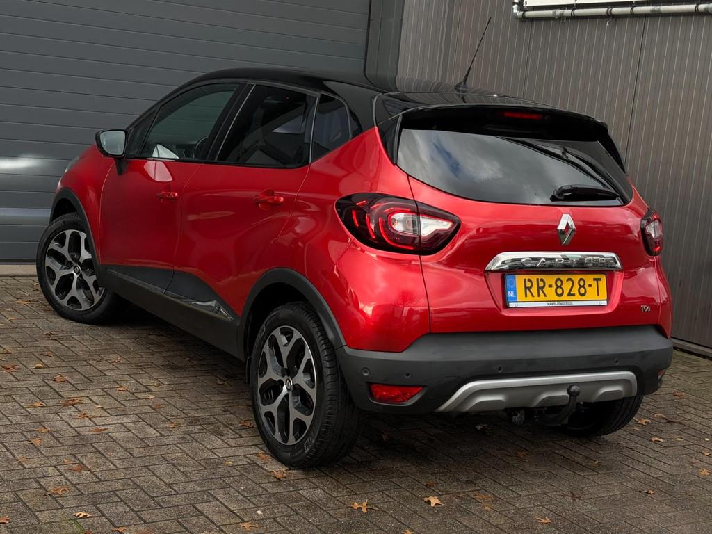 Renault Captur 0.9 TCe Intens | 17'' LMV | Trekhaak | Camera, Voorwielaandrijving, 898 cc, Stof, Gebruikt