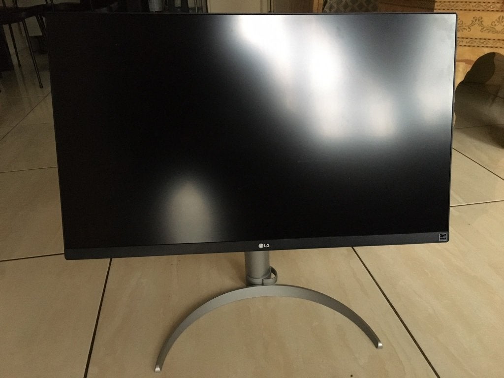LG 27UP850-W - 27 inch 4K IPS Monitor (USB-C, HDR, Topstaat), IPS, Kantelbaar, HDMI, 60 Hz of minder