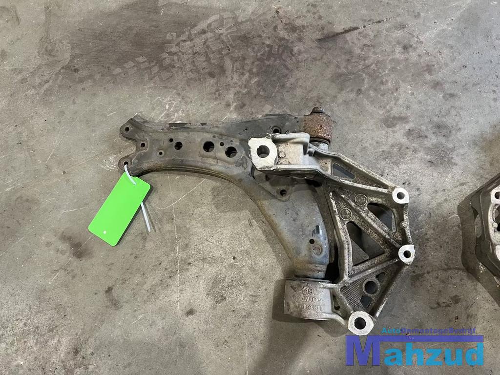 VW POLO 9N Links draagarm 2001-2008, Auto-onderdelen, Gebruikt, Volkswagen, Volkswagen AG, Berliner Ring 2
38440  Wolfsburg, DE
