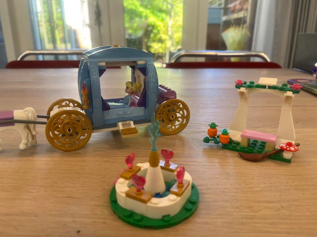 Assepoester koets lego friends set, Kinderen en Baby's, Ophalen of Verzenden, Zo goed als nieuw