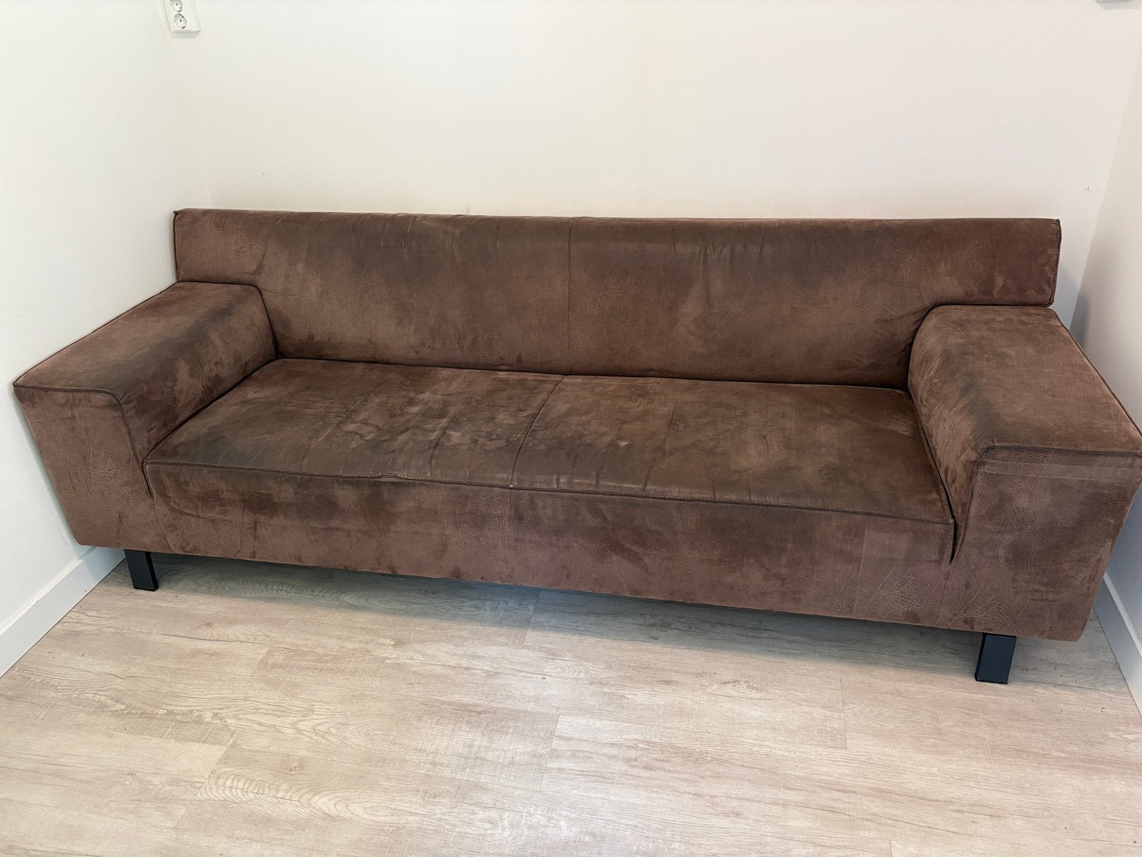Gratis: 3-persoons bank bruin eco-leder (233x95 cm), Ophalen, Gebruikt, Driepersoons, 75 tot 100 cm
