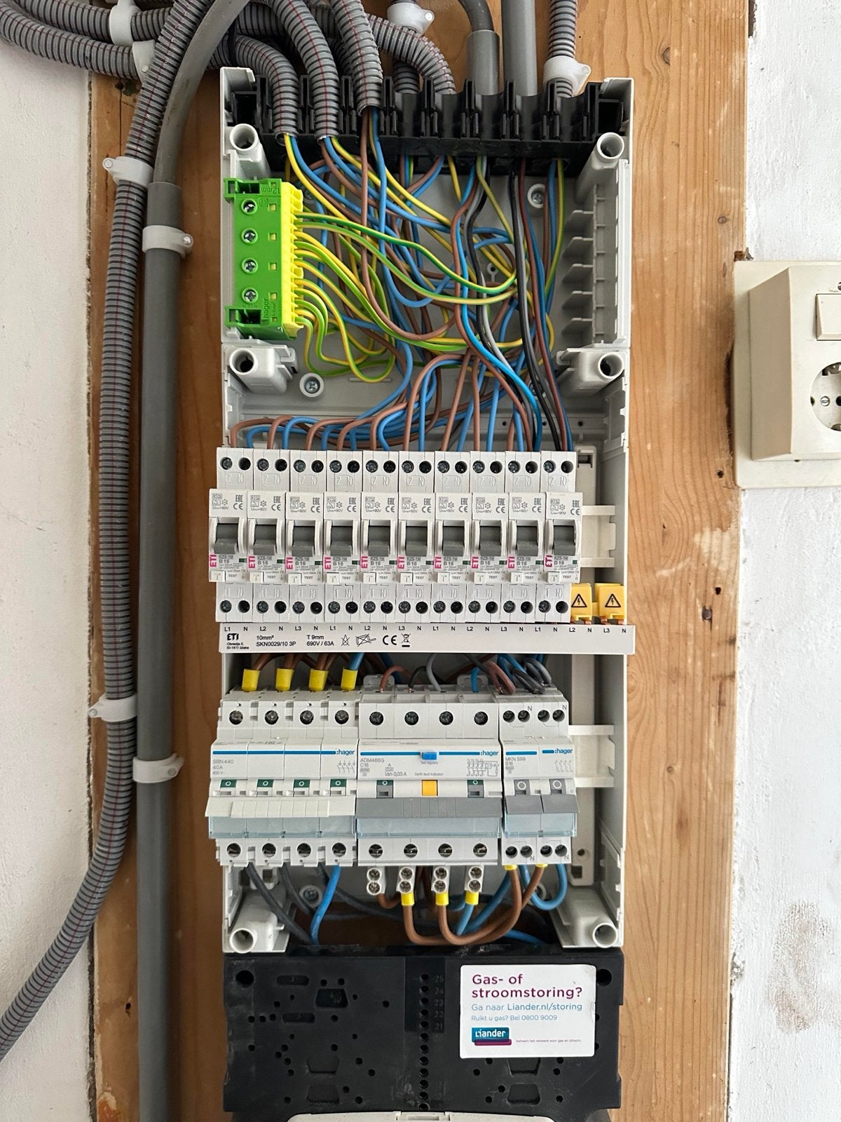 Elektricien 24/7 – Stroomstoring? Vandaag Nog Geholpen!, Diensten en Vakmensen, Elektriciens, 24-uursservice