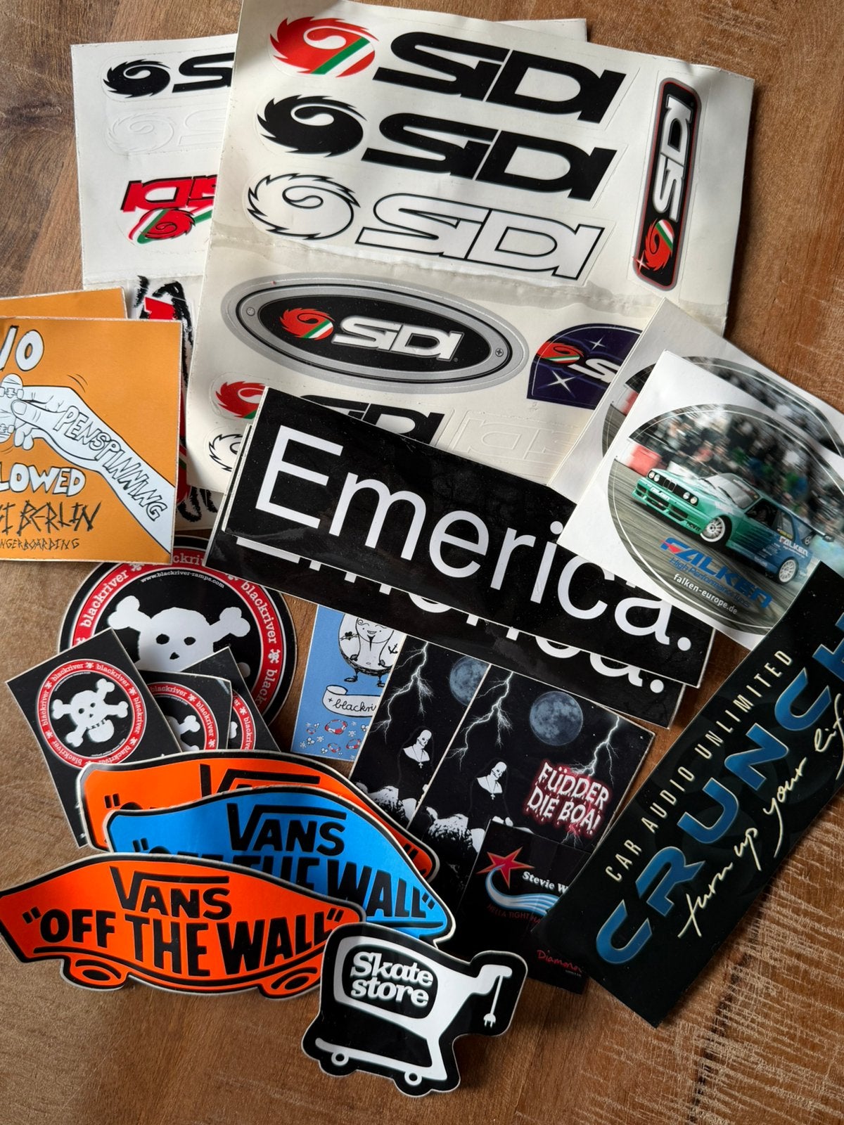 Grote stickerbundel Skateboard Motorsport Vans, Emerica, oa, Hobby en Vrije tijd, Stickers en Plaatjes, Ophalen of Verzenden, Zo goed als nieuw
