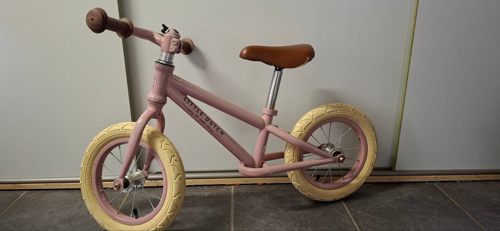Little Dutch loopfiets roze - Gebruikt, Ophalen, Gebruikt, Minder dan 16 inch, Little Dutch