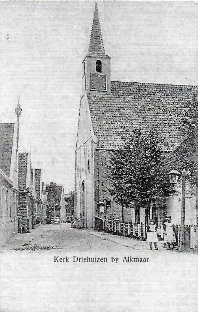 Driehuizen bij alkmaar kerk ongelopen ansichtkaart ( 1556 ), Ophalen of Verzenden, 1980 tot heden, Ongelopen, Noord-Holland