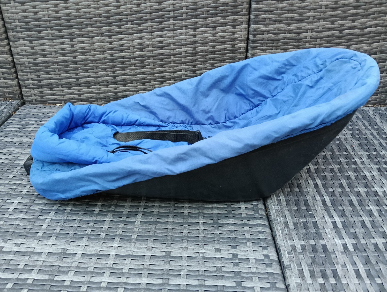Babyzitje voor in fietskar - Veilig en Comfortabel, Gebruikt, Overige methoden, Ophalen, 0 t/m 10 kg
